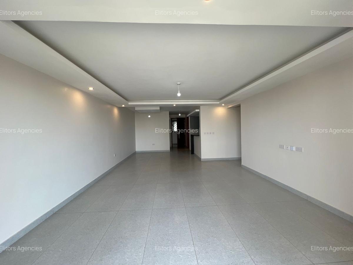 3 Bed Apartment with En Suite at Parklands Road - 3