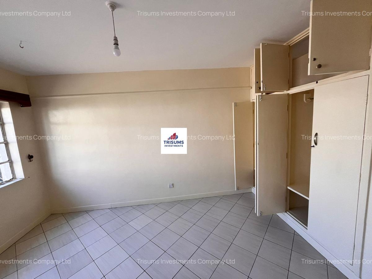 4 Bed Townhouse with En Suite in Westlands Area - 9