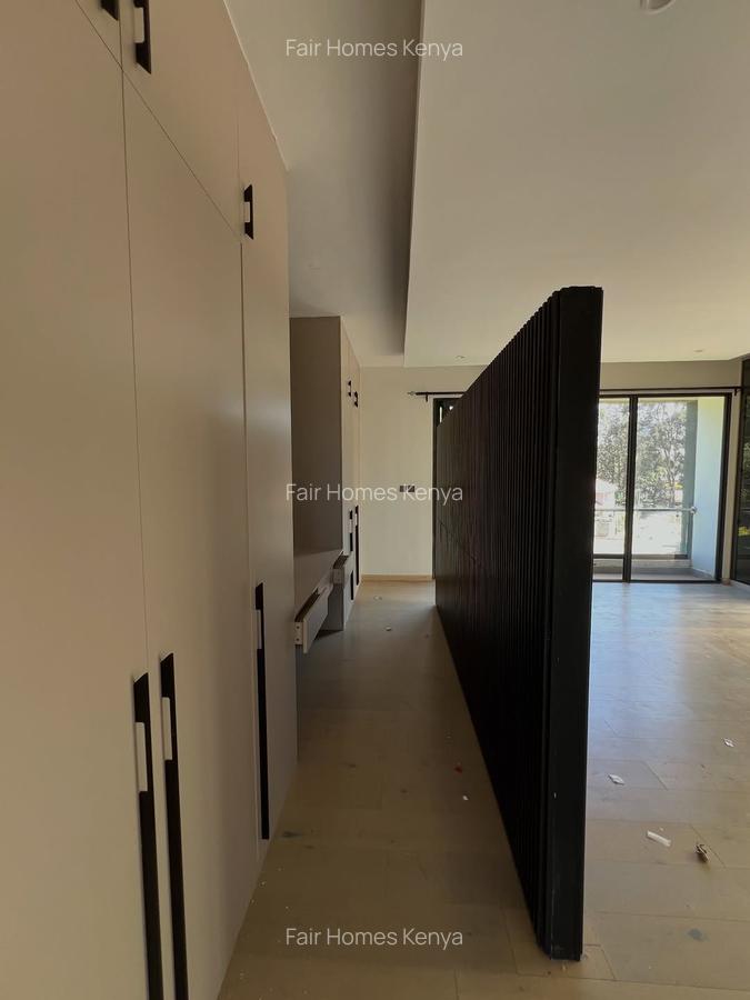 4 Bed Townhouse with En Suite at Lavington Green - 11