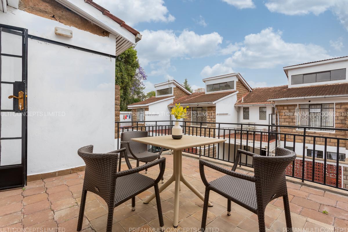 4 Bed Townhouse with En Suite at Tabere Crescent - 3