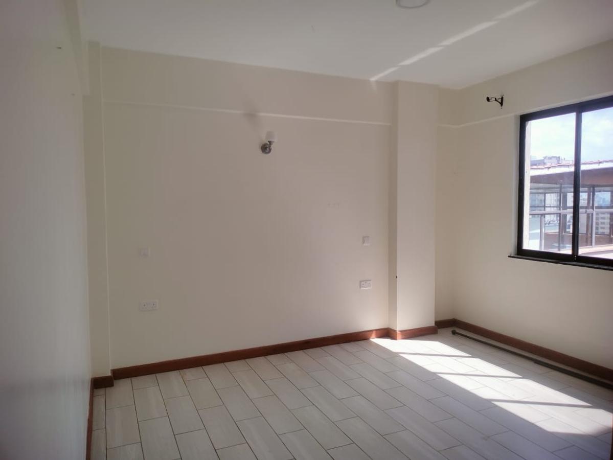 3 Bed Apartment with Borehole at Parklands - 3