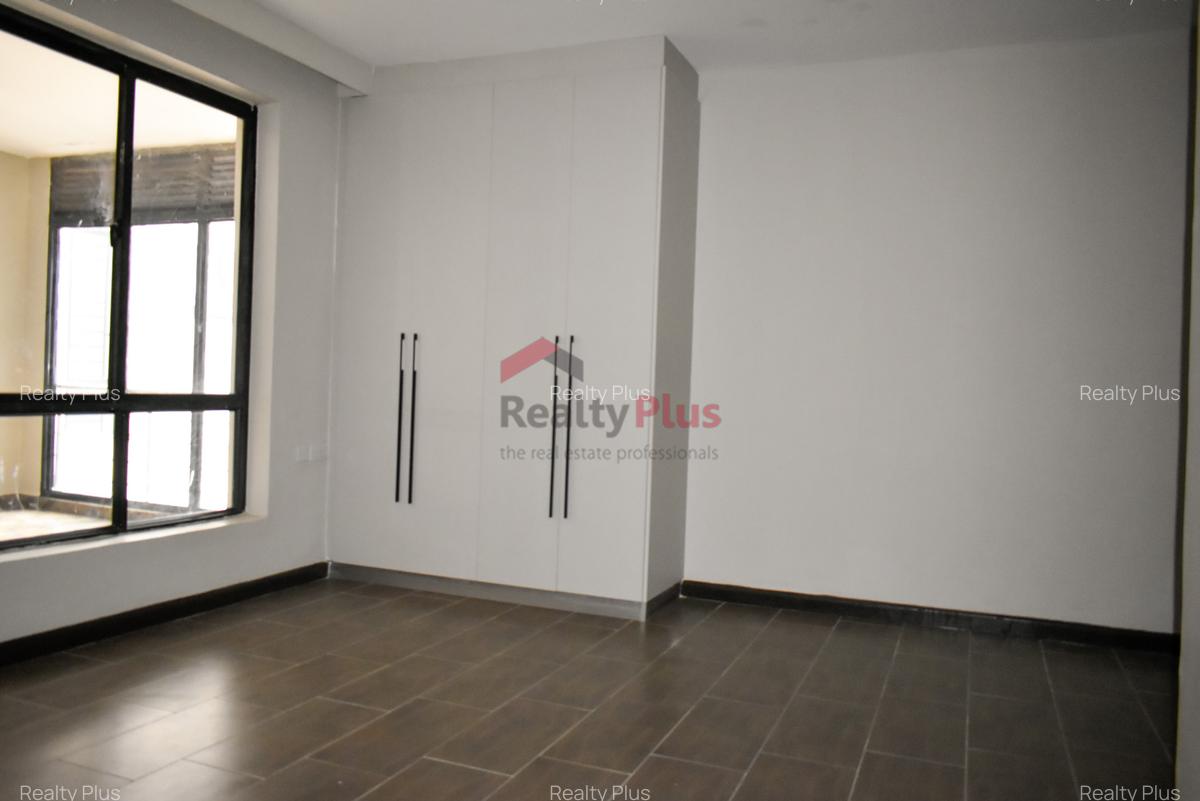 3 Bed Apartment with En Suite in Kilimani - 5