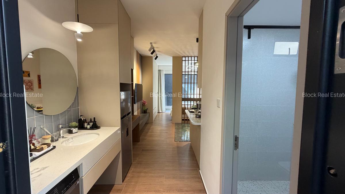 Studio Apartment with En Suite in Westlands Area - 2