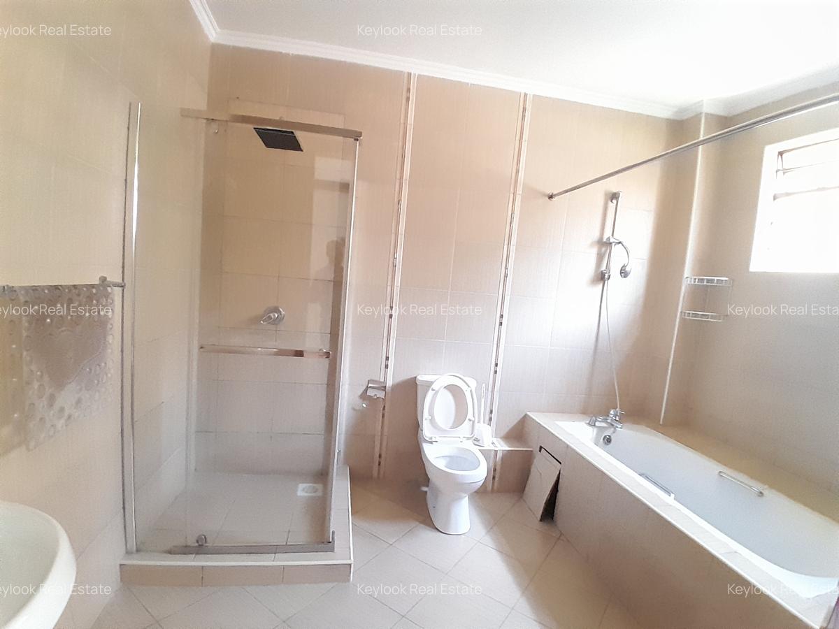 3 Bed Apartment with En Suite at Lavington Green - 19