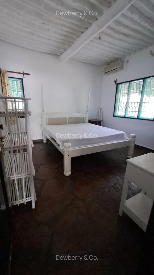 4 Bed Villa with En Suite in Diani - 4