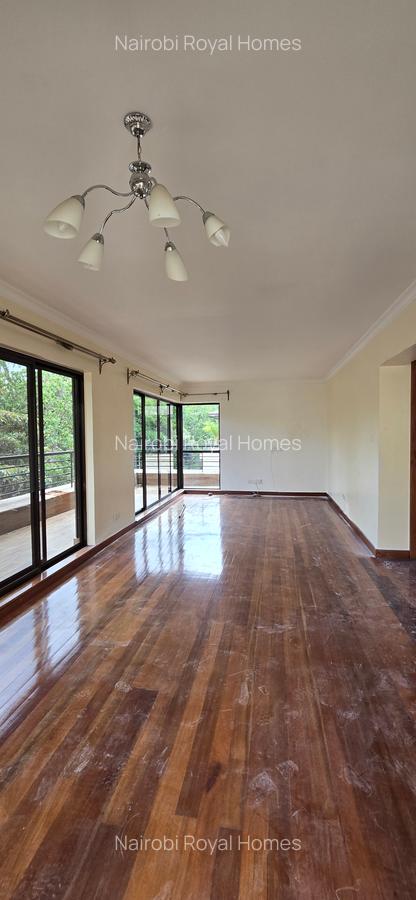 5 Bed Townhouse with En Suite at Lavington Green - 19