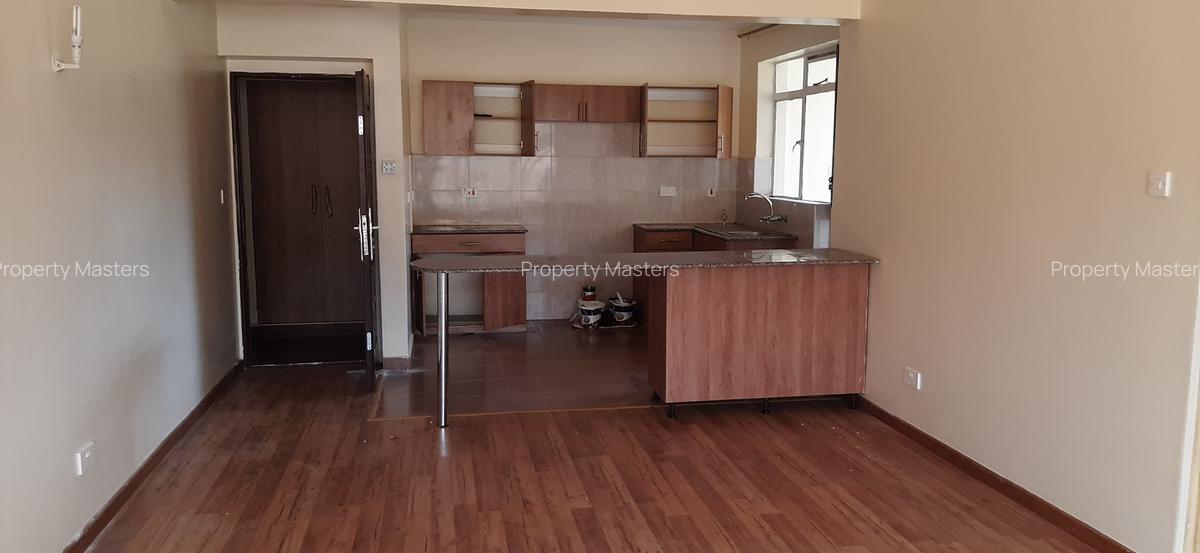 2 Bed Apartment with En Suite at Banana - 10
