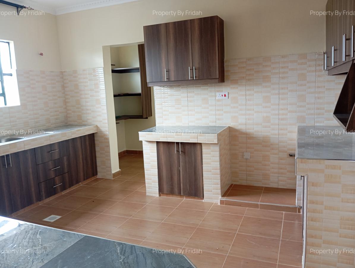 3 Bed House with En Suite in Kitengela - 2