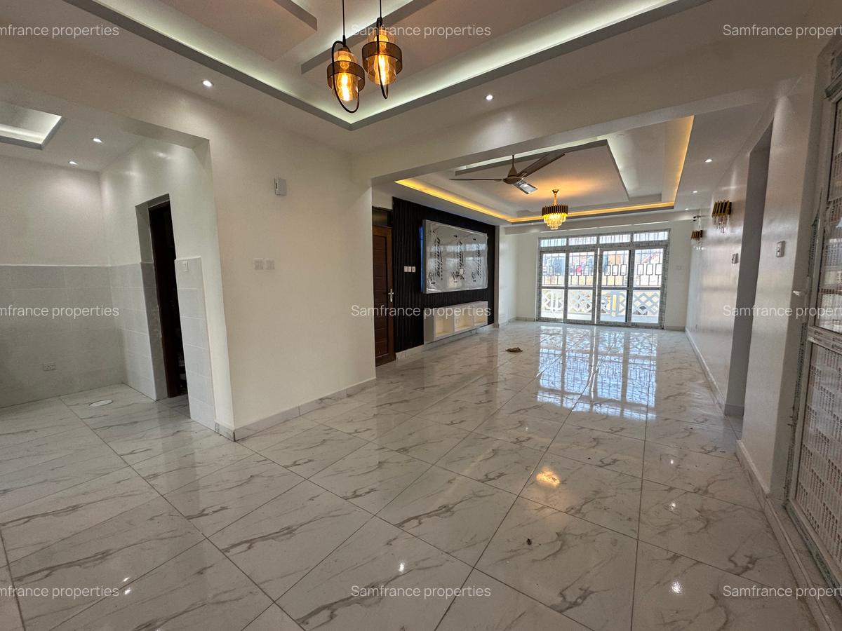 3 Bed Apartment with Borehole at Links Road - 1