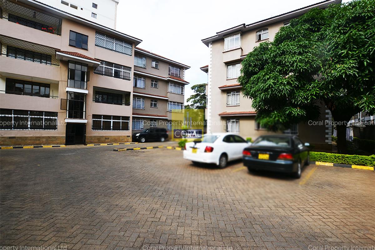 3 Bed Apartment in Kileleshwa - 14
