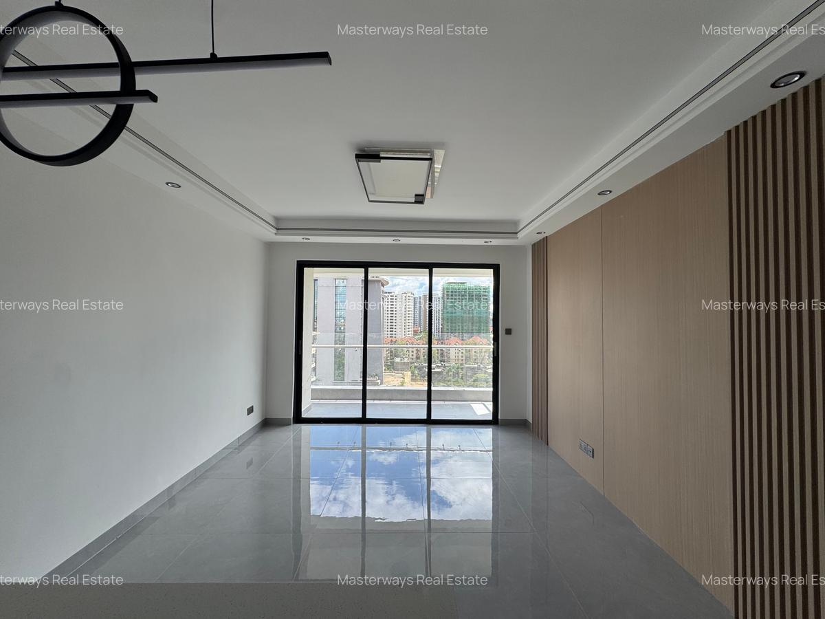1 Bed Apartment with Swimming Pool in Kilimani - 2
