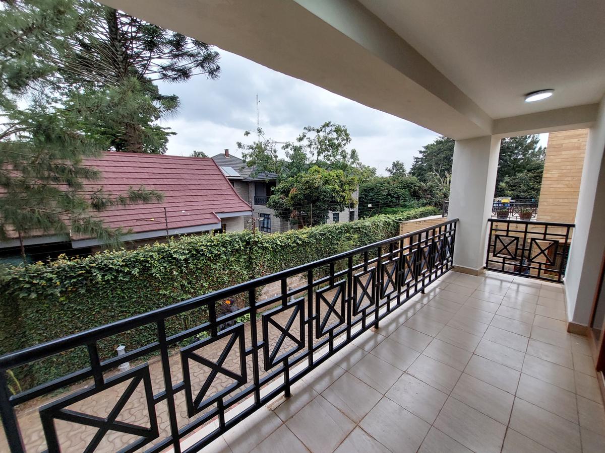 5 Bed Townhouse with En Suite at Convent Drive - 11