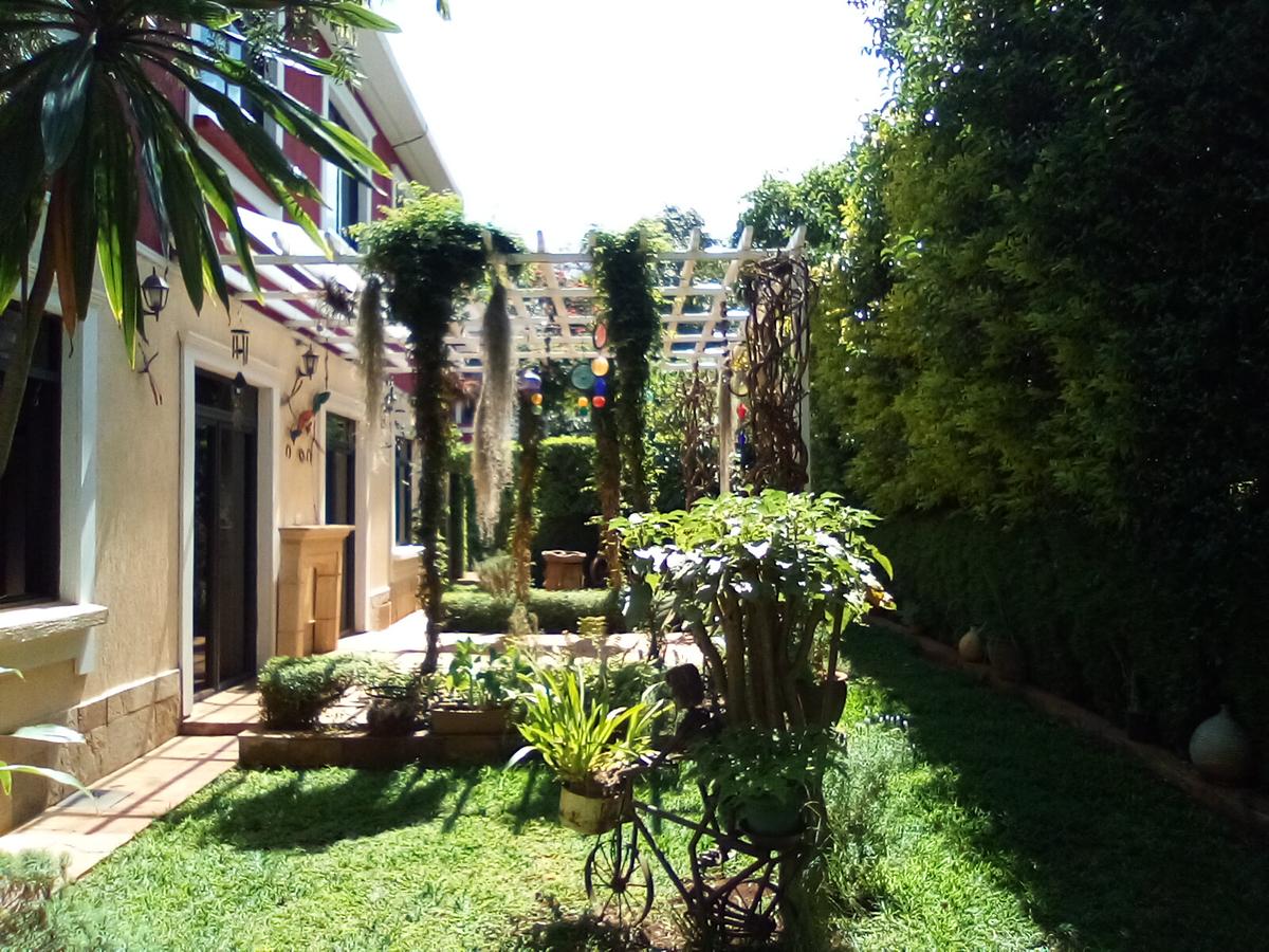 5 Bed Townhouse with En Suite at Off Waiyaki Way - 3