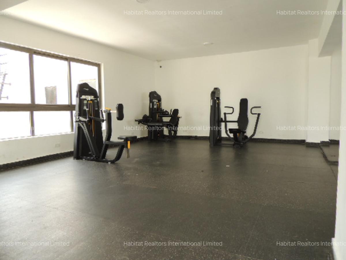 Serviced 3 Bed Apartment with En Suite at Rosewood Avenue - 17