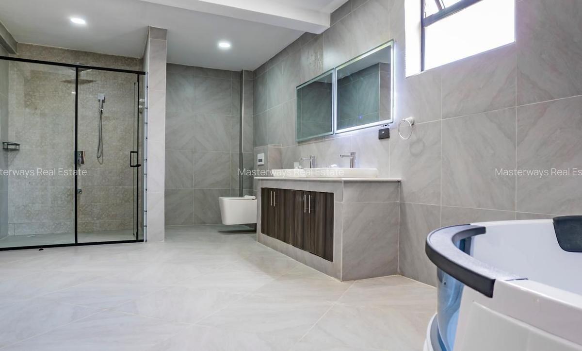 5 Bed Villa with En Suite at Kyuna - 4