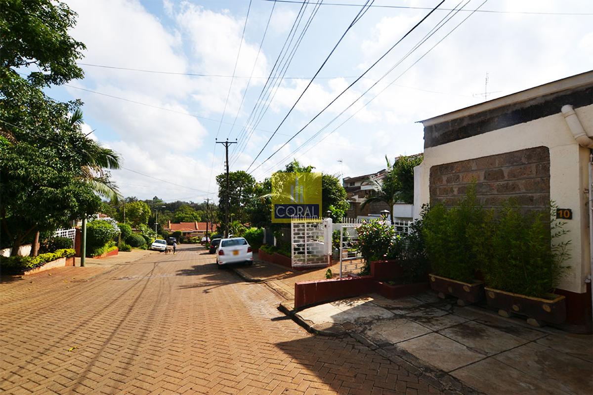 4 Bed House in Westlands Area - 20