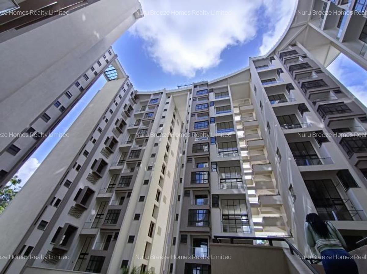 3 Bed Apartment with En Suite in Riverside - 14