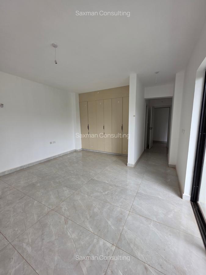 3 Bed Apartment with En Suite in General Mathenge - 16