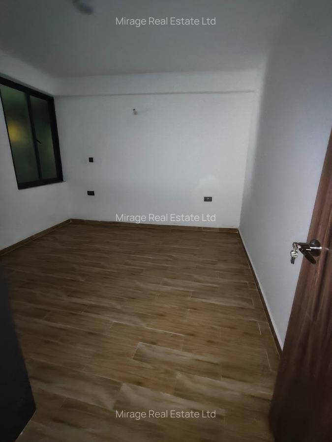 4 Bed Apartment with Staff Quarters in Parklands - 7