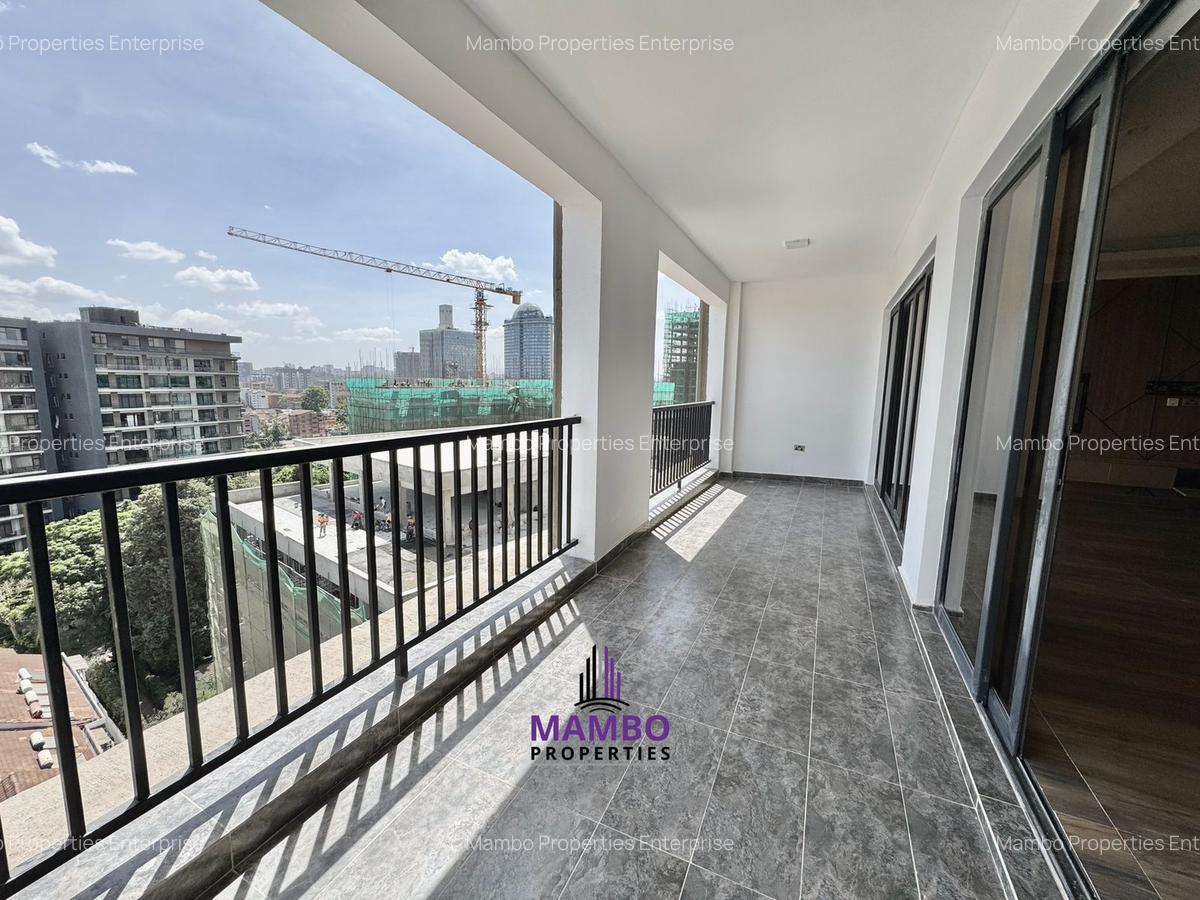 3 Bed Apartment with En Suite at Brookside Drive - 4