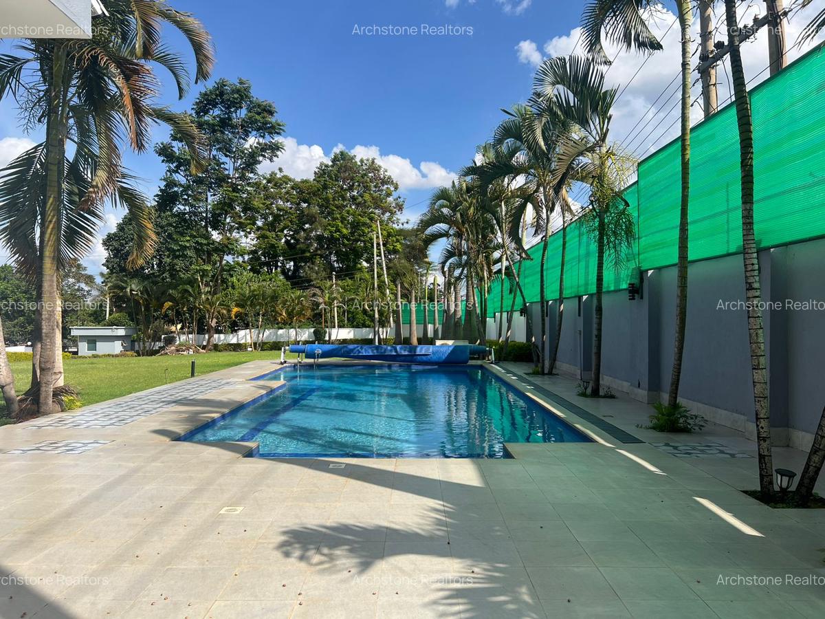 8 Bed House with En Suite in Gigiri - 2