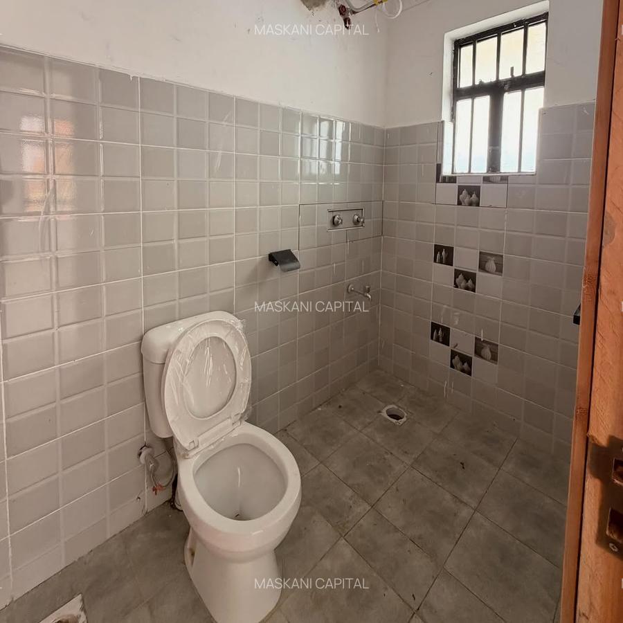 4 Bed House with En Suite at Gikambura - 6