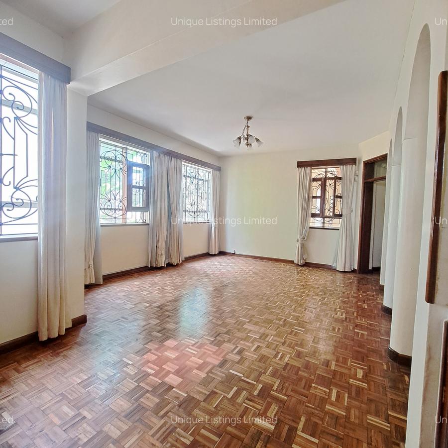 5 Bed House with Staff Quarters in Nyari - 11