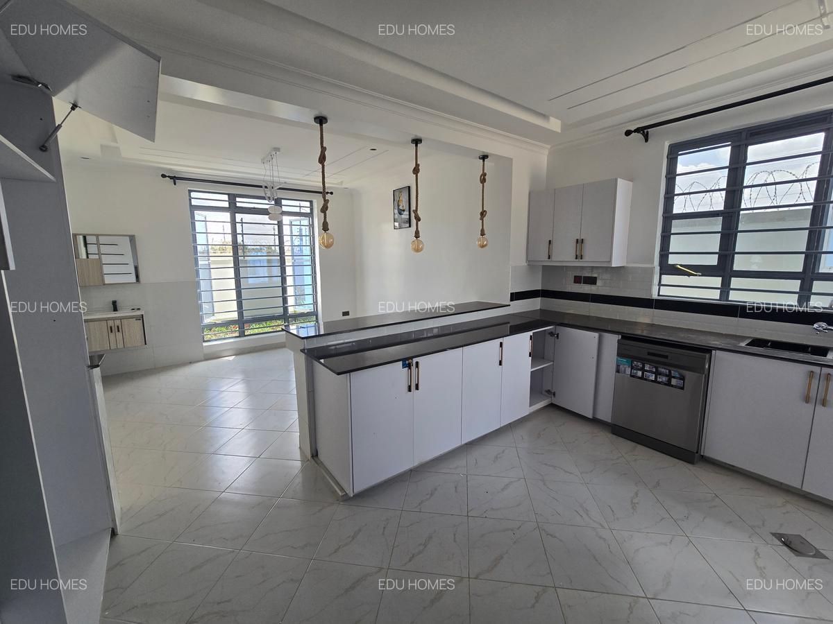 4 Bed House with En Suite at Thikaroad - 7