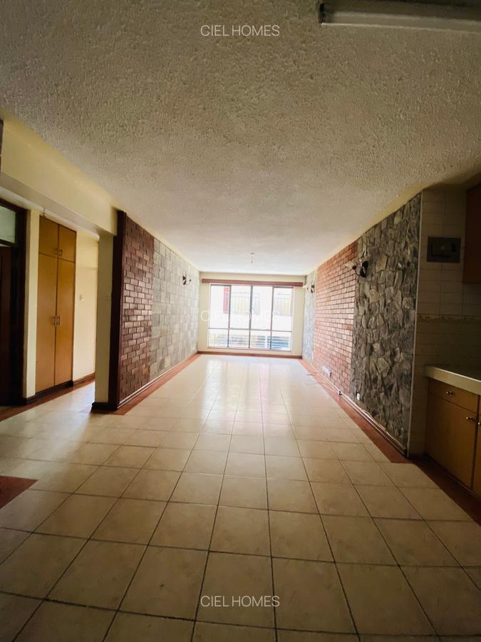 1 Bed Apartment with Swimming Pool at Wood Avenue - 2