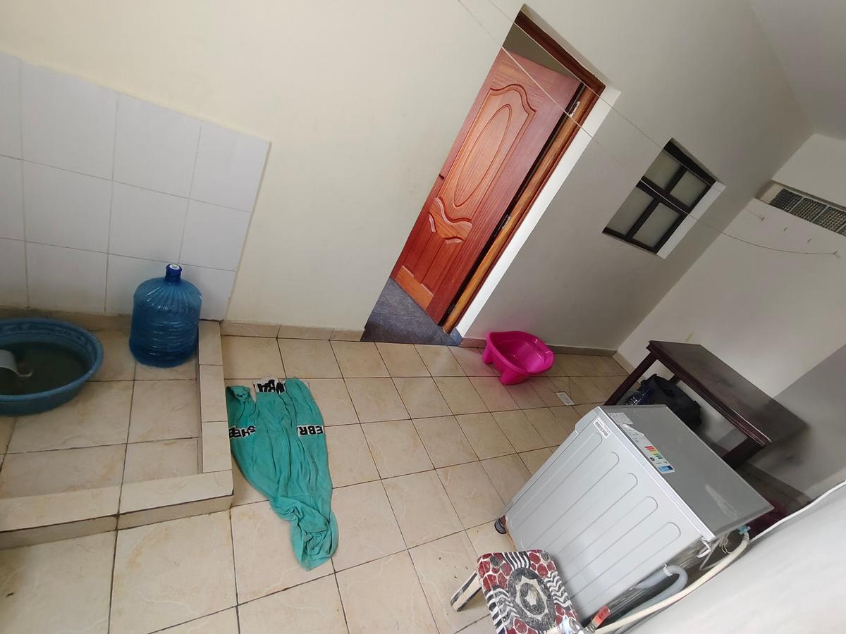 Serviced 3 Bed Apartment with En Suite in Kilimani - 17
