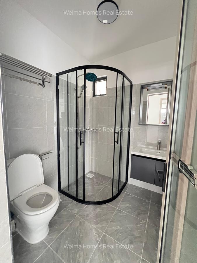 2 Bed Apartment with En Suite in Kilimani - 12