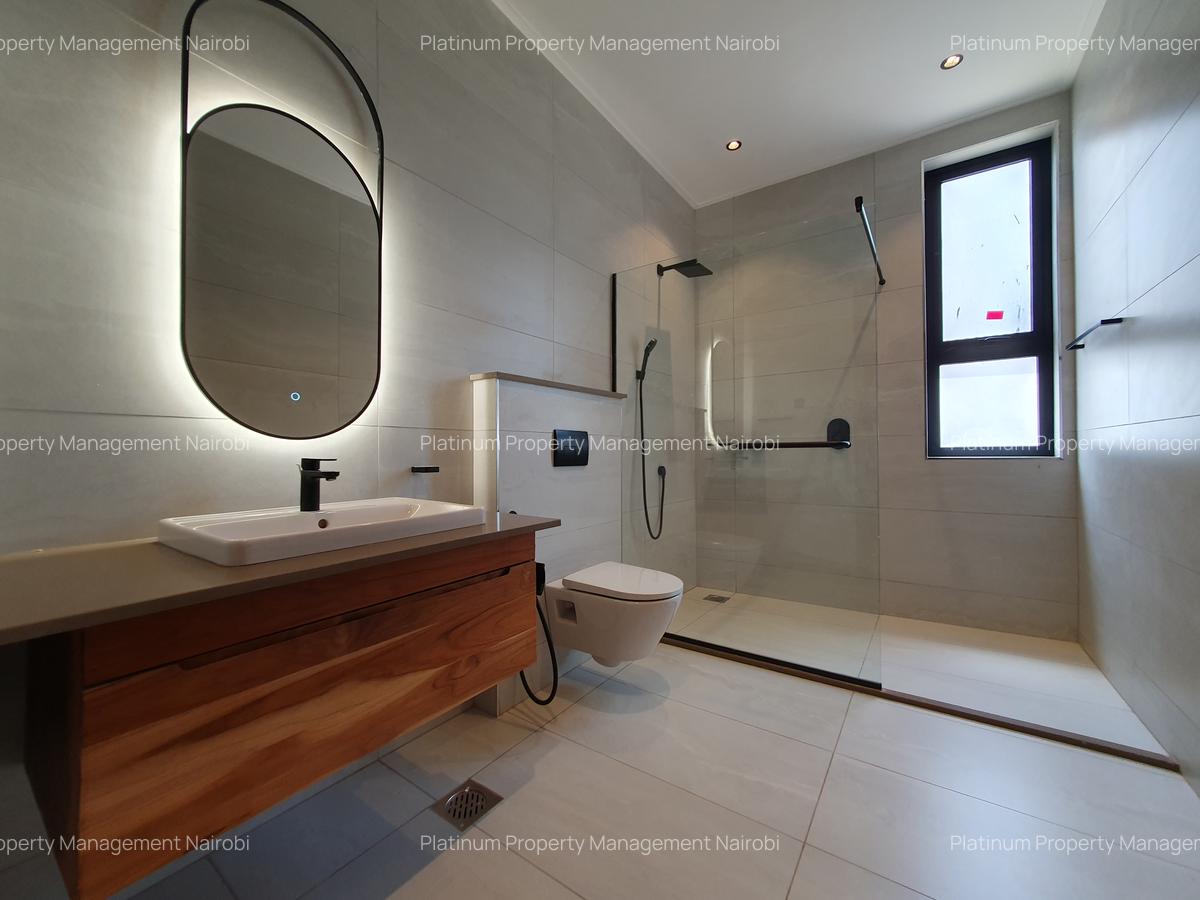 4 Bed Apartment with En Suite at Oak Ivy - 14