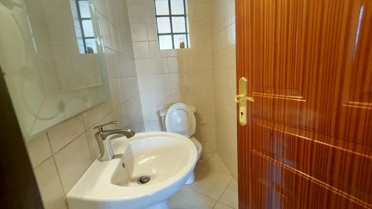 5 Bed House with En Suite in Kitisuru - 16