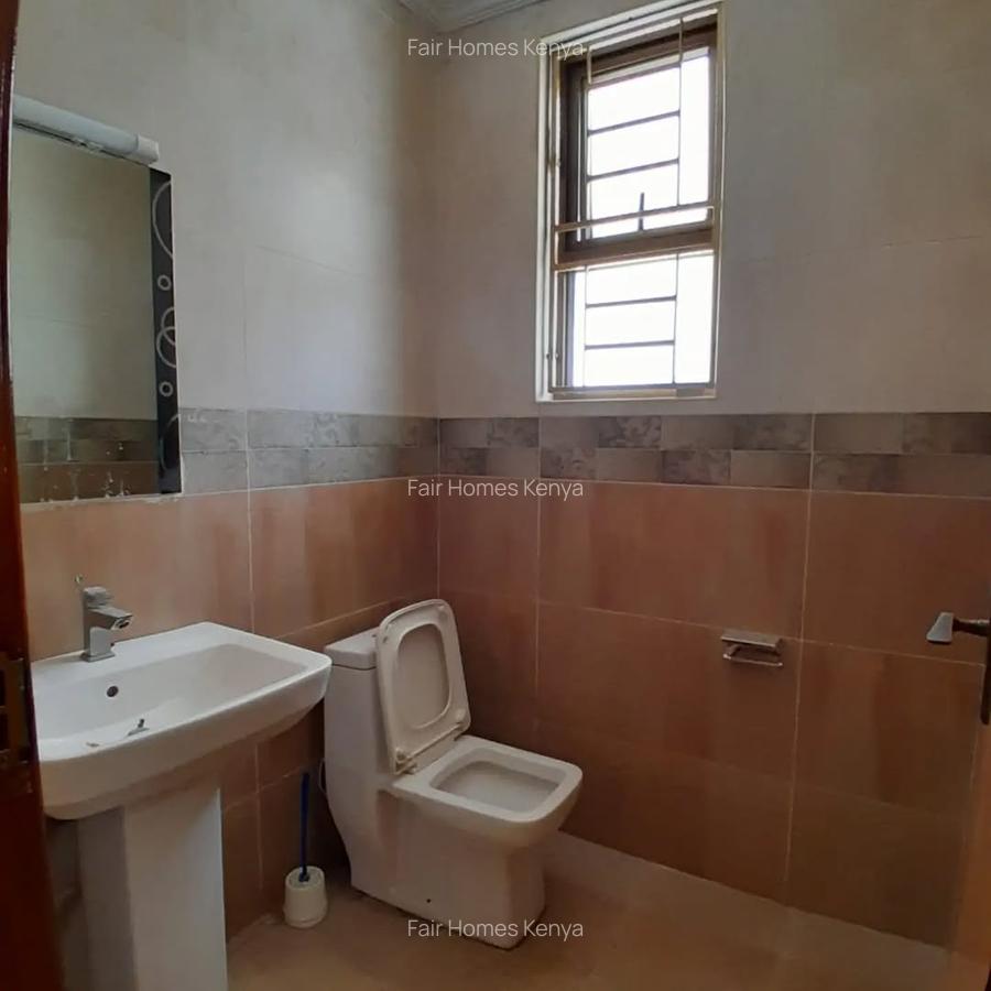 5 Bed Townhouse with En Suite at Amboseli Road - 19