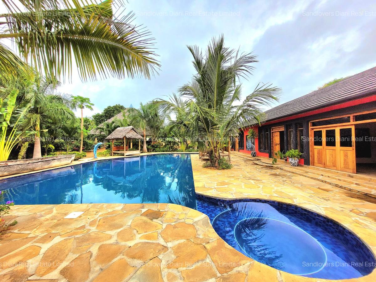 3 Bed Villa with En Suite in Diani - 5