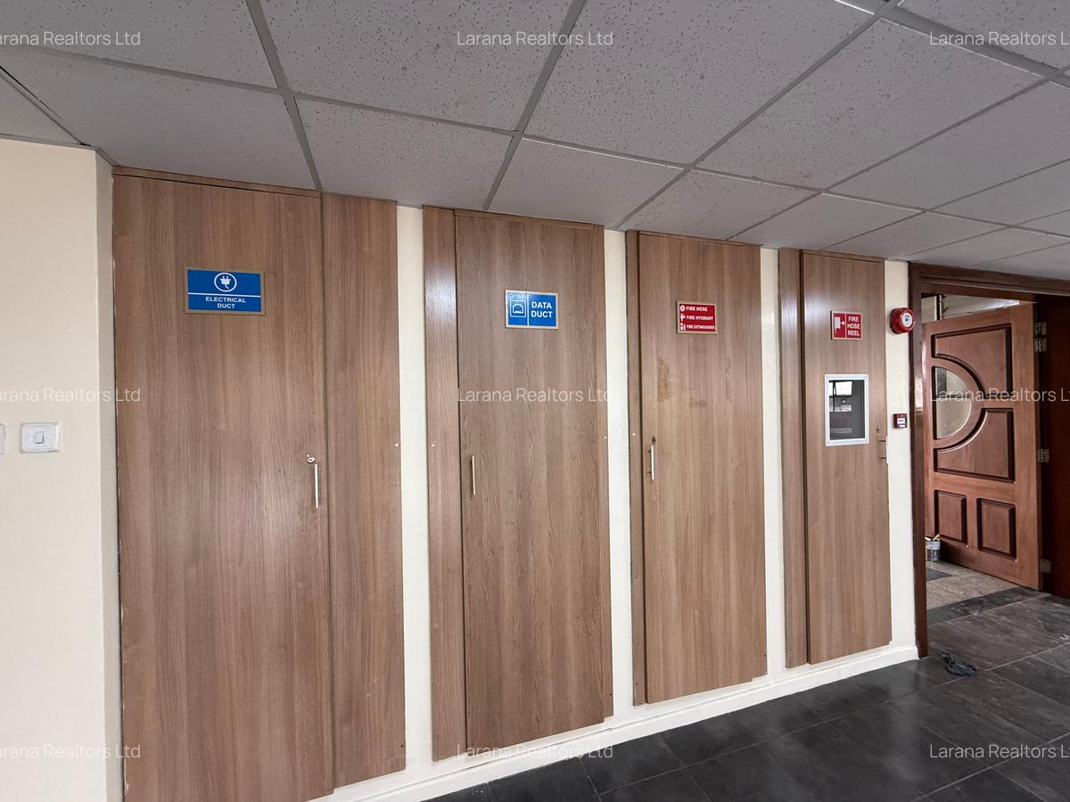 3,500 ft² Office with Backup Generator at Lantana Rd - 10