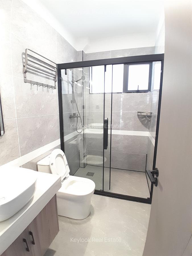 4 Bed Apartment with En Suite at Makueni Close - 11