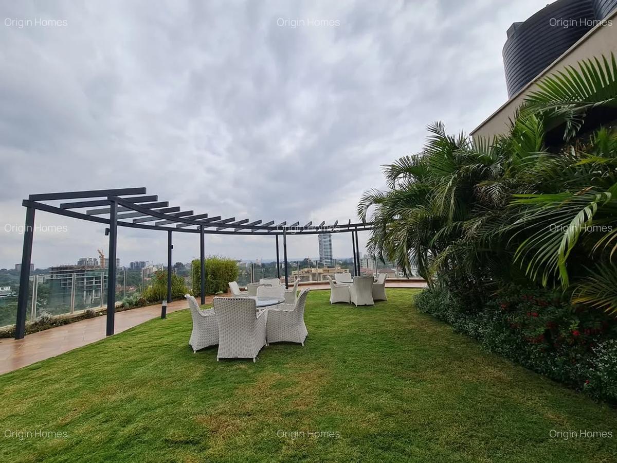 3 Bed Apartment with En Suite at Riverside Drive - 12