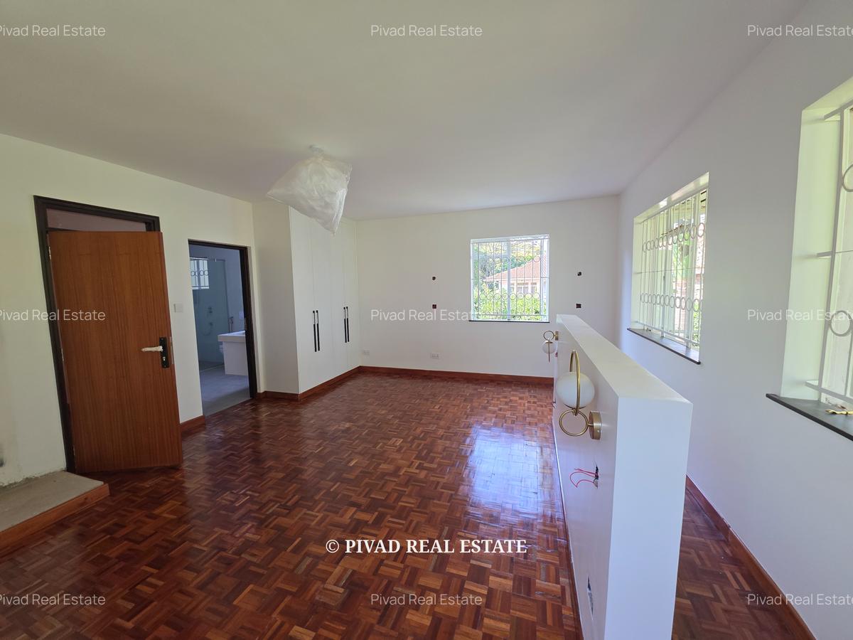 4 Bed House with En Suite in Runda - 7