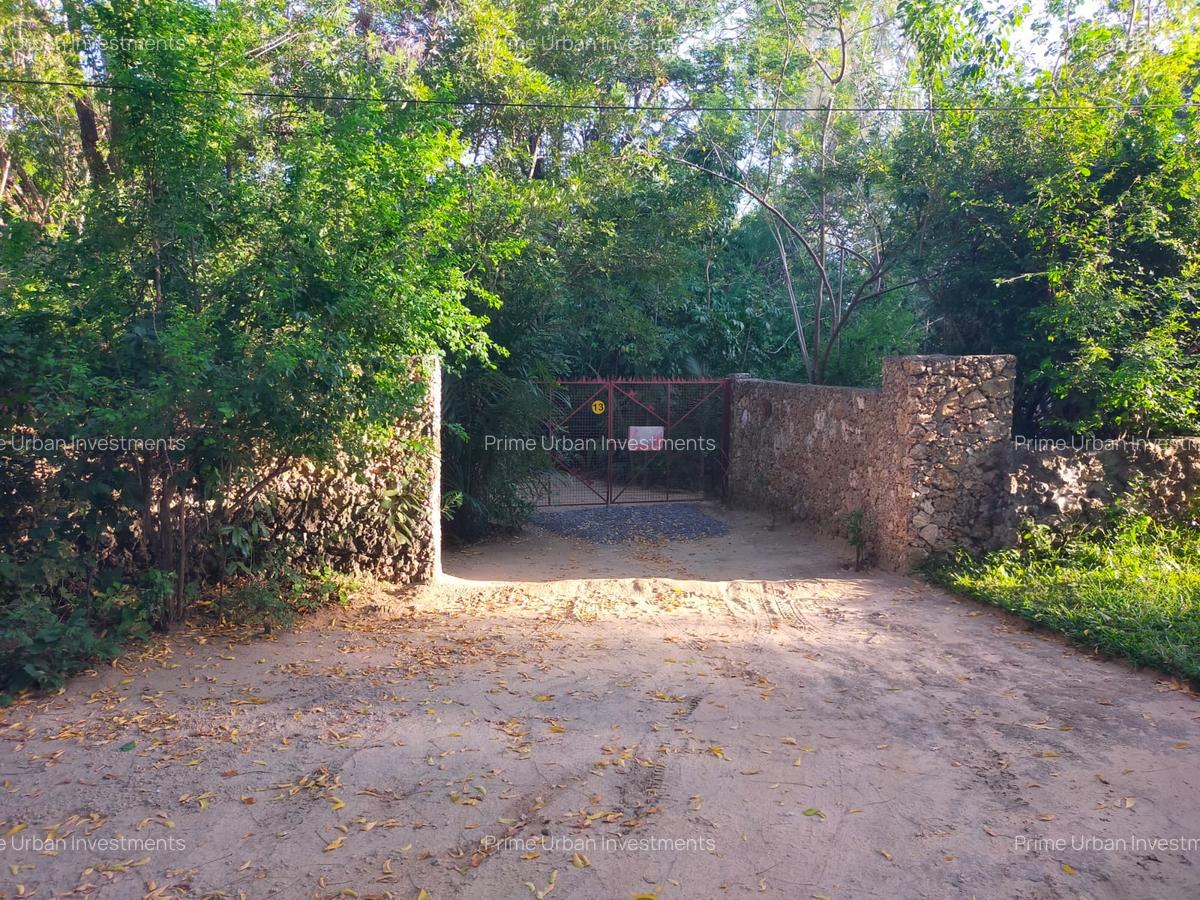 Land in Mtwapa - 18
