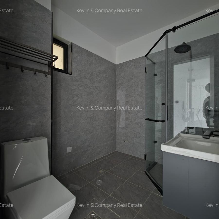 4 Bed Apartment with En Suite in Lavington - 20