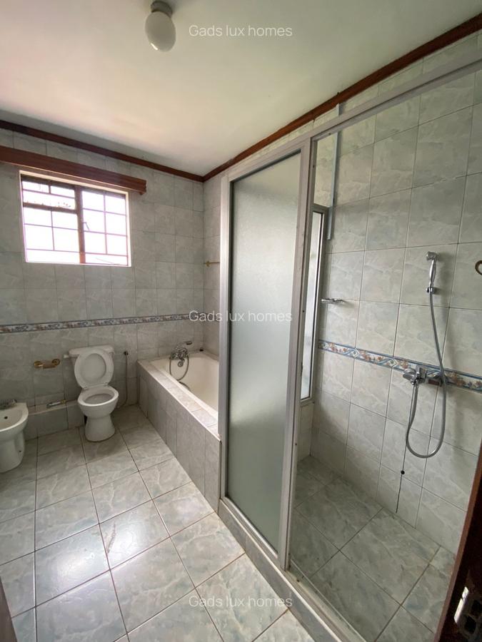 5 Bed Villa with En Suite at Runda - 13