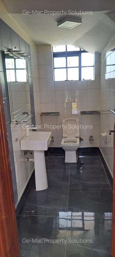 5 Bed House with En Suite in Kitisuru - 9