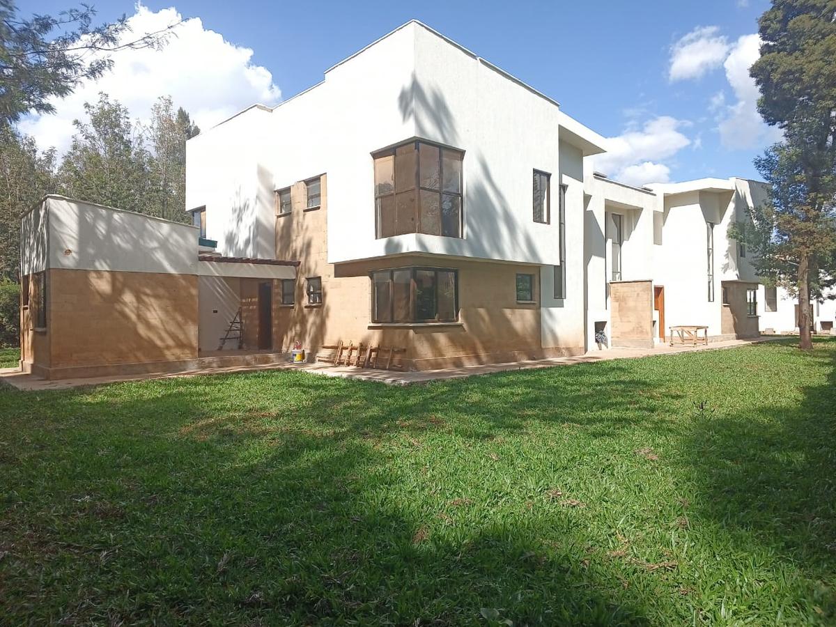 4 Bed House with En Suite in Karen - 3