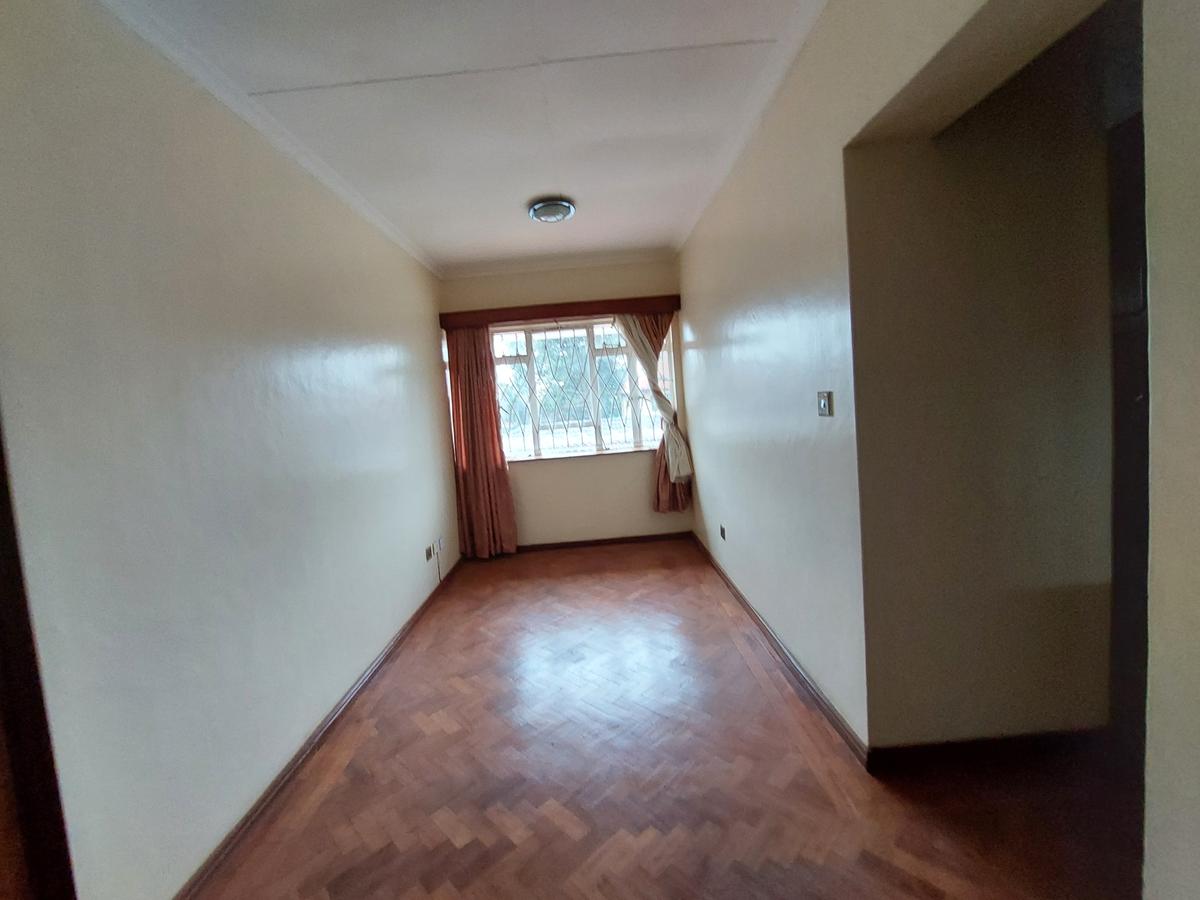 9 Bed House with En Suite at Eliud Mathu - 11