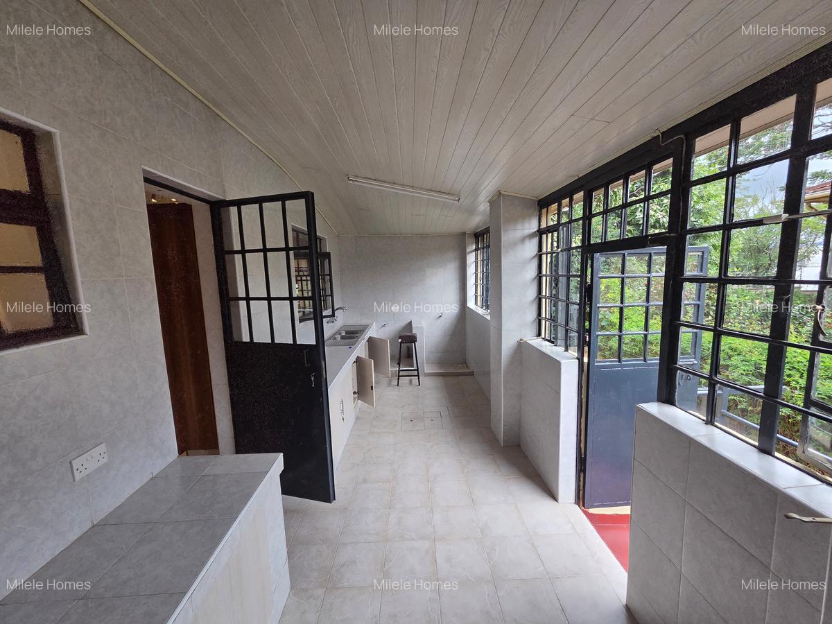 5 Bed Townhouse with En Suite in Kitisuru - 7
