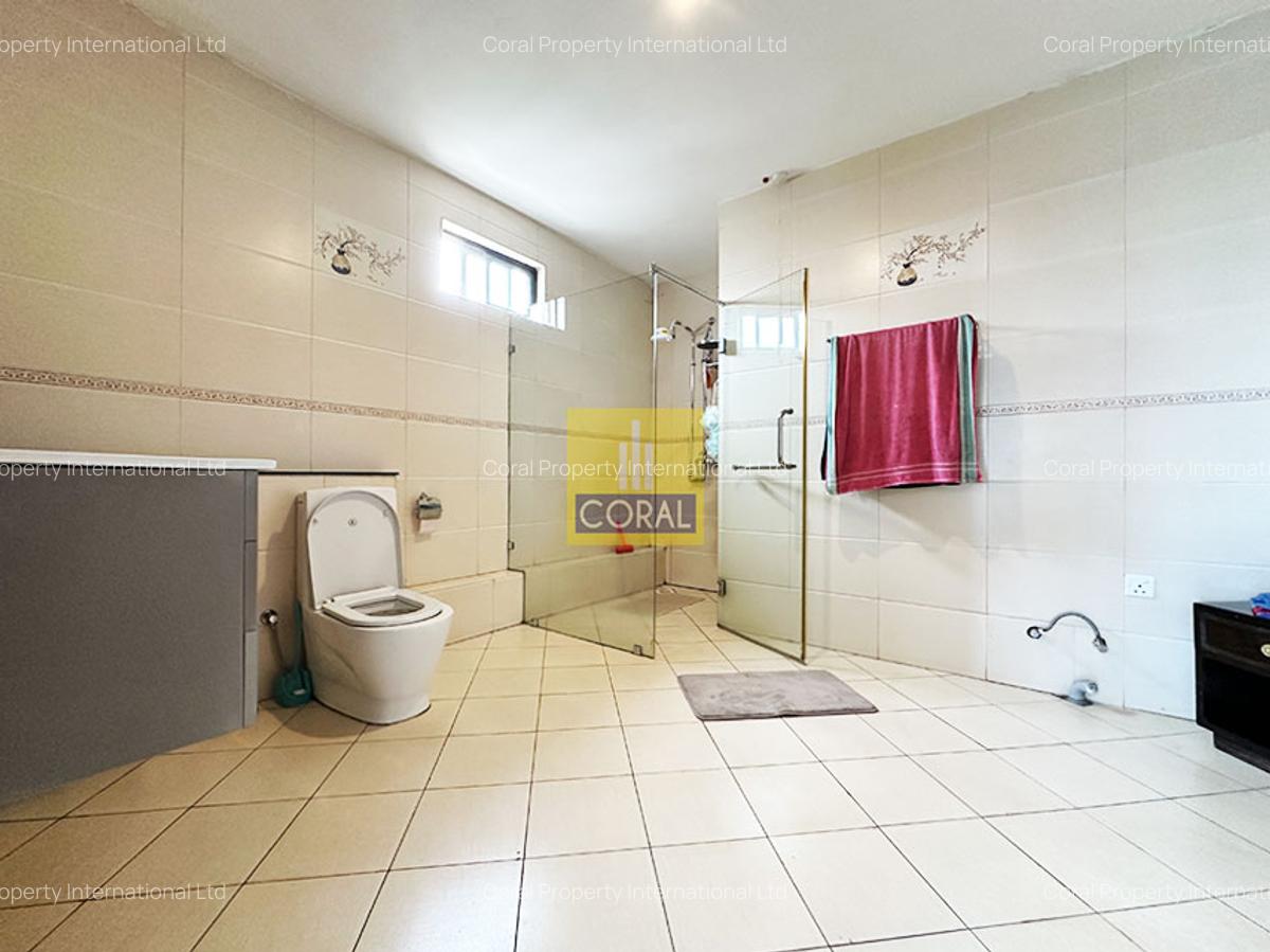 5 Bed Apartment in Parklands - 17