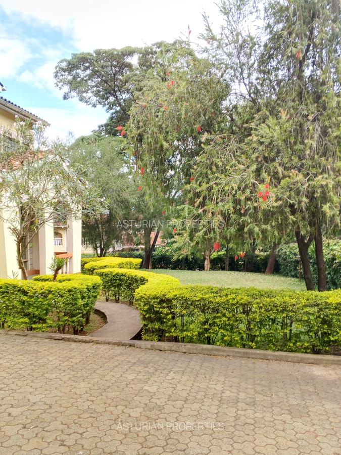 4 Bed Townhouse with En Suite in Karen - 10