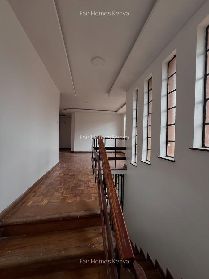 4 Bed Townhouse with En Suite at Lavington Green - 11