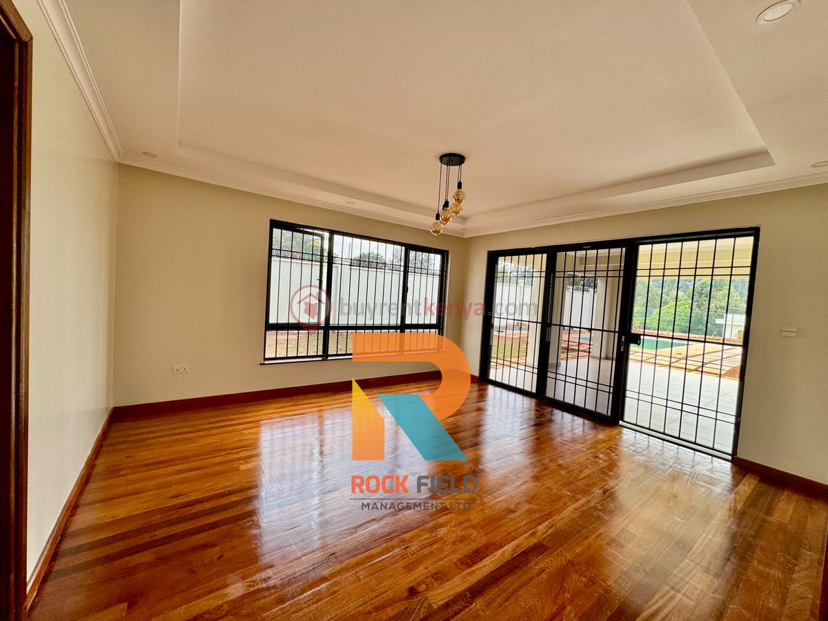 5 Bed Townhouse with En Suite in Loresho - 3
